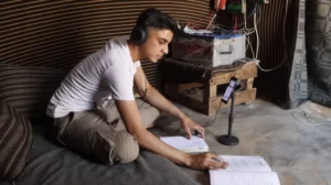 Educate 250 Students in Syrian Camps 6 ph 60120 234084