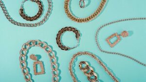 زكاة الذهب عند الشافعية (أحكامها وكيفية حسابها)