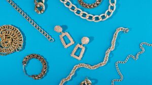 ما هو الذهب الملبوس - Zakat is obligatory