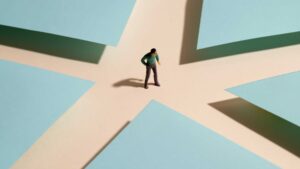 تعتبر نظرية التغيير نظرية متكاملة لعلاج ذلك السلوك الشاذّ، وأساس هذه النظرية بتقييم حالة الفرد واستعداده للعمل على سلوك صحي جديد - The Theory of Change is a comprehensive theory for addressing that abnormal behavior, with the foundation of this theory being the assessment of an individual's state and readiness to work on a new