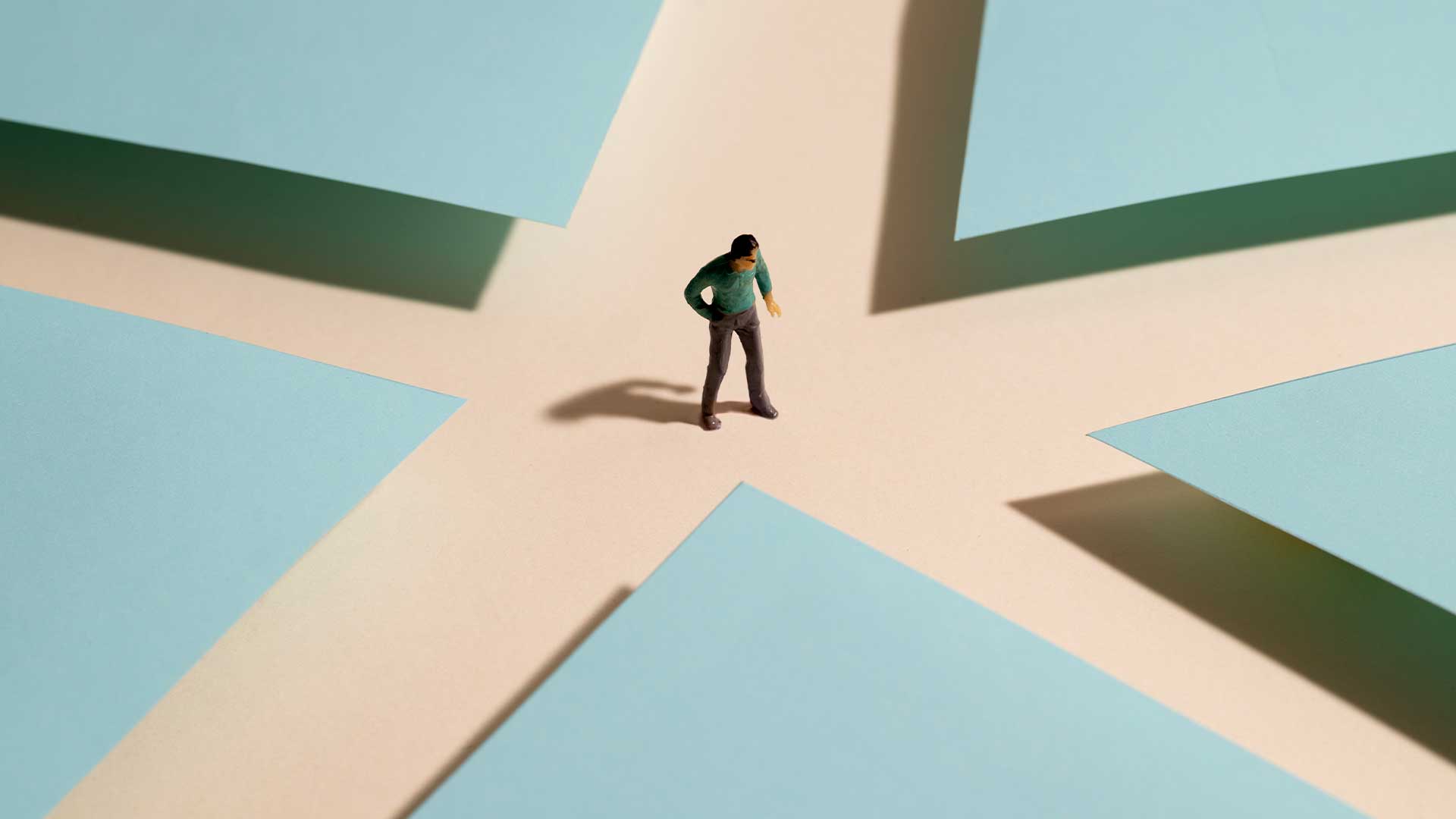 تعتبر نظرية التغيير نظرية متكاملة لعلاج ذلك السلوك الشاذّ، وأساس هذه النظرية بتقييم حالة الفرد واستعداده للعمل على سلوك صحي جديد