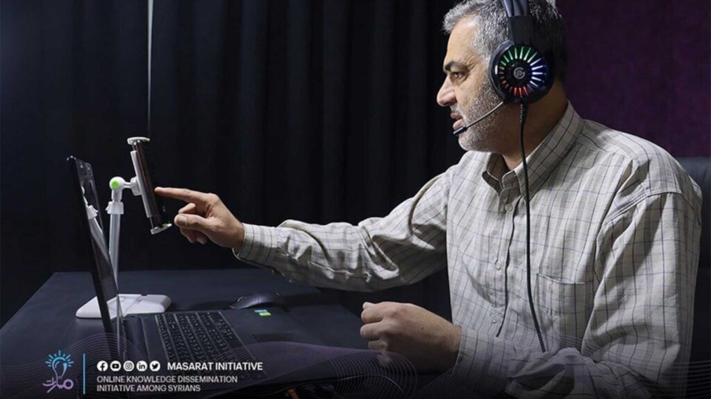 فضل التبرع بكسوة العيد للأطفال الأيتام في سوريا 2 كسوة العيد للأيتام ليست مجرد ثوب، بل فرحة وأجر عظيم بانتظارك. تعرّف على فضل التبرع وتكاليف الكسوة في سوريا وكن سببًا في بهجة العيد.